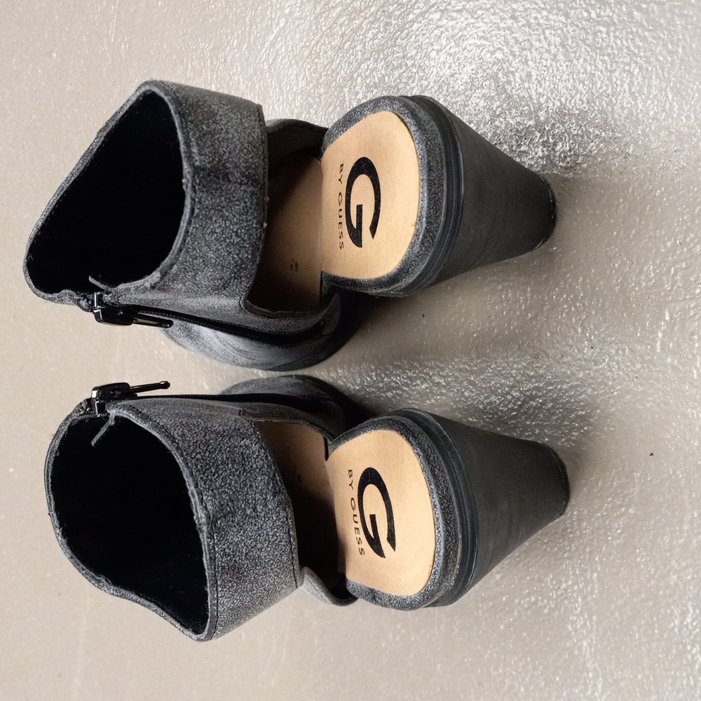 G by GUESS BOOTIES - Picture 5 of 9
